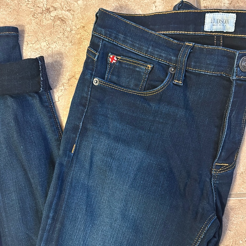 HUDSON skinny jeans in EUC